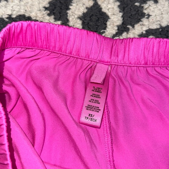 SKIMS Lace Trim Silk Cami & Short Set | Valentine’s Collection - Picture 7 of 7